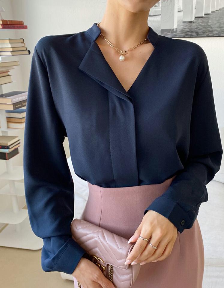 即日配送 アンバランスカラーブラウス・全5色・58540 レディース 【bl】韓国ファッション トップス ブラウス 長袖 Vネック アンバランス バンドカラー ユニーク 無地 シンプル カジュアル ルーズ 体型カバー ガーリー 秋 冬