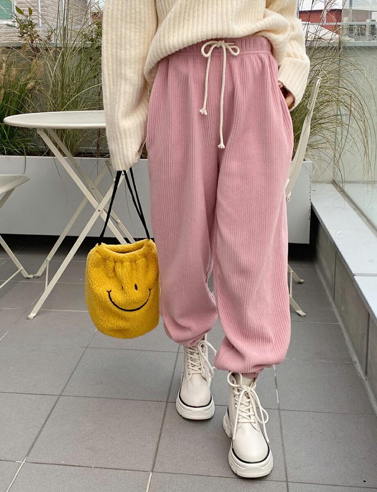 裏起毛コーデュロイジョガーパンツ・全4色・t01457 レディース 【pt】韓国ファッション ボトムス パンツ ロング ロングパンツ 裏起毛 コーデュロイ ジョガーパンツ 無地 シンプル ウエストゴム ポケット 体型カバー カジュアル 秋 冬 NIJU