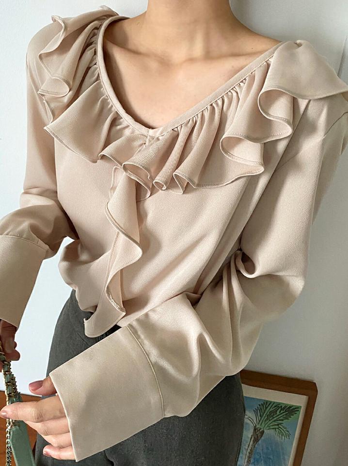 Vネックフリルブラウス・全3色・t65581 レディース 【bl】韓国ファッション トップス ブラウス 長袖 Vネック フリル カフスボタン シンプル リボン 襟コン ルーズ デコルテ 体型カバー ガーリー オフィスカジュアル フェミニン 秋 冬