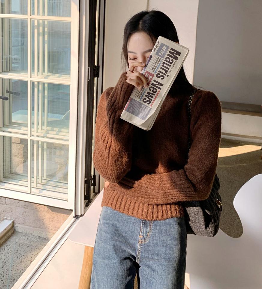 ハイネックパフニット・全4色・t65612 レディース 【tops】韓国ファッション トップス ニット 大人 長袖 ハイネック パフスリーブ ウール混 モダン 無地 ベーシック シンプル ルーズ フェミニン カジュアル 秋 冬