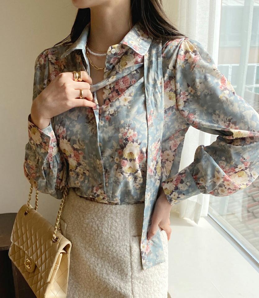 【10%OFF】即日配送 フローラルネックリボンブラウス・全2色・b00649 レディース 【bl】トップス ブラウス 長袖 花柄 りぼん フラワー フェミニン 上品 レディ かわいい 可愛い 大人 清楚 秋 冬 韓国ファッション ハイホリHIHOLLI 新生活セール