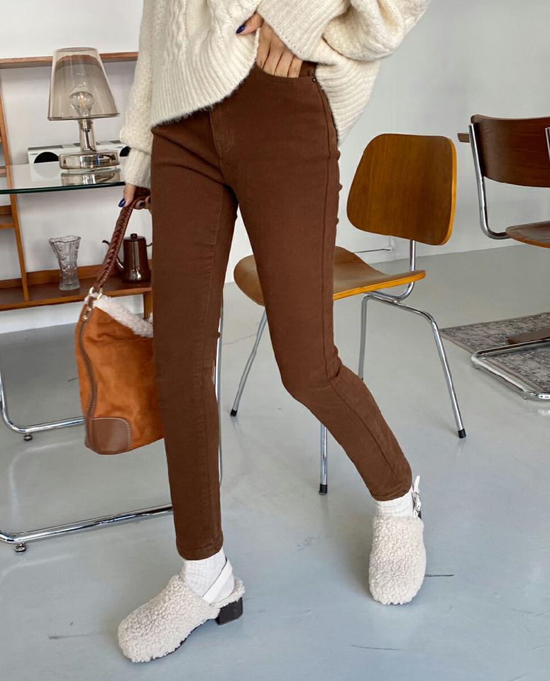 両起毛スキニーパンツ・全4色・b65868 レディース 【pt】韓国ファッション ボトムス ロング ロングパンツ 両起毛 スキニー 無地 ベーシック シンプル ポケット スリム 異素材 体型カバー カジュアル 秋 冬