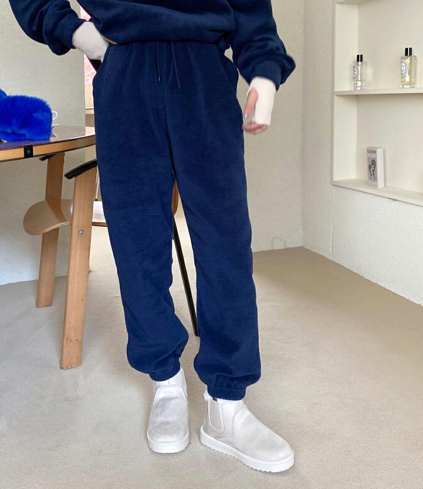 裏起毛フリースジョガーパンツ・全4色・t63224 レディース 【pt】韓国ファッション ボトムス ロング ロングパンツ 裏起毛 フリース ジョガーパンツ ロング丈 ウエストゴム 無地 シンプル 体型カバー カジュアル 秋 冬