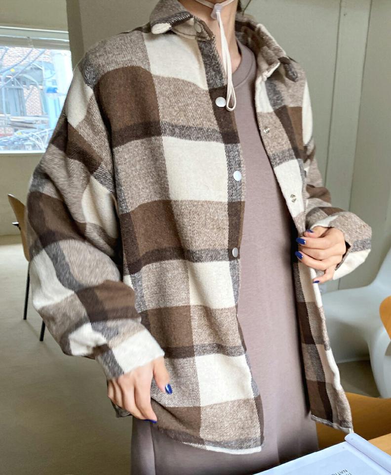 オーバーフィットチェックシャツ・全3色・t63212 レディース 【bl】韓国ファッション トップス シャツ 長袖 カラーネック チェック レースアップ オーバーサイズ ウール混 スナップボタン ポケット カジュアル ルーズ 体型カバー ガーリー 秋 冬