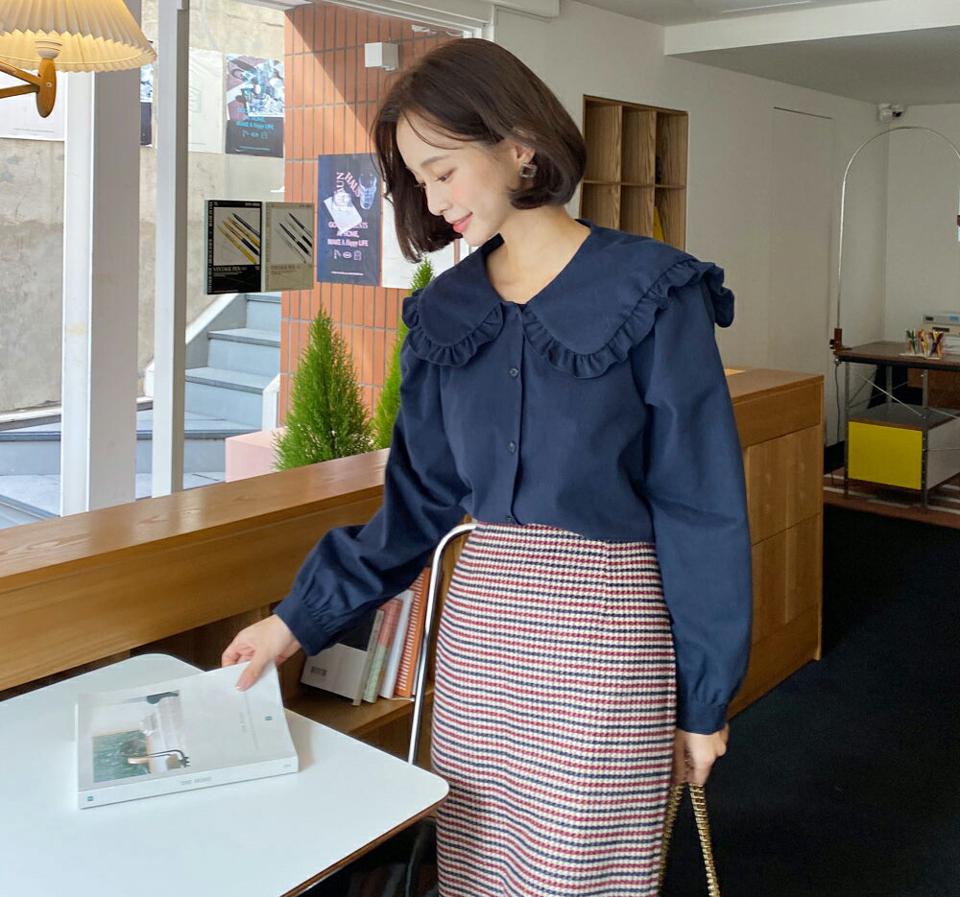 セーラーフリルカラーブラウス・全2色・b63209 レディース 【bl】韓国ファッション トップス ブラウス 長袖 カラーネック セーラーカラー フリル 無地 シンプル カフス ボタン 体型カバー ガーリー カジュアル フェミニン 秋 冬