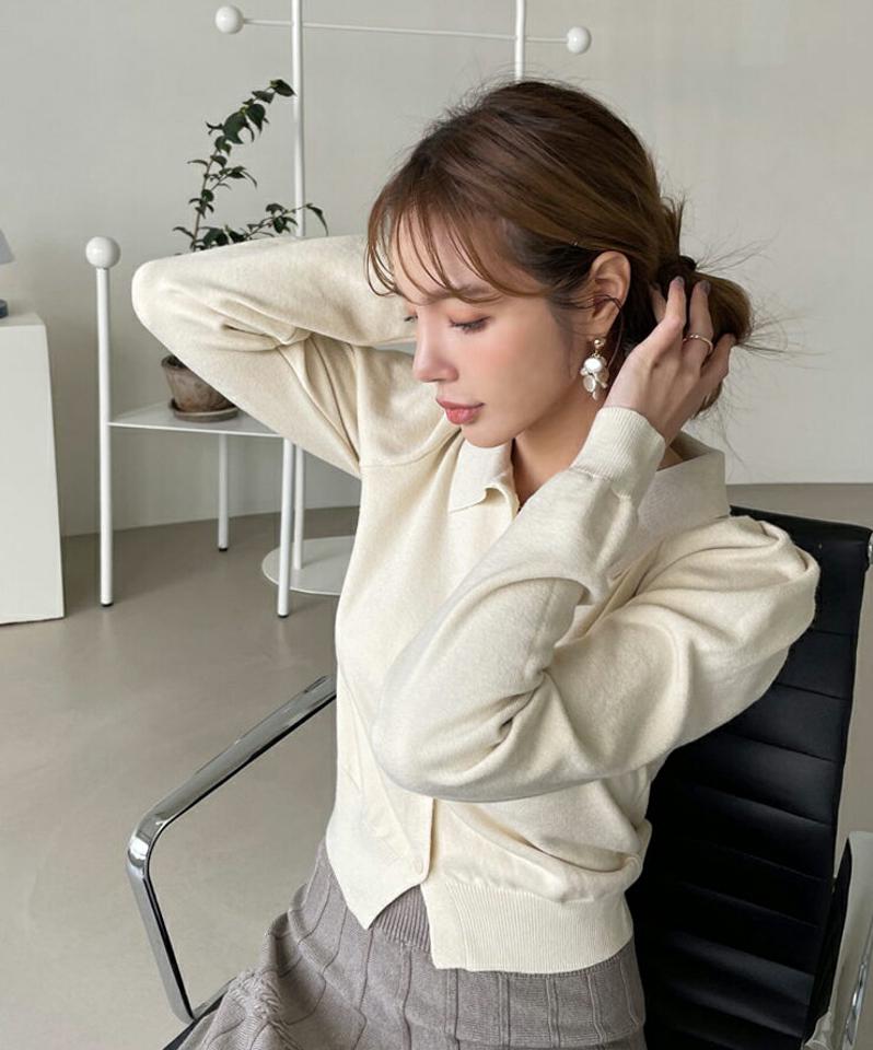 カラーパフボタンニット・全4色・b00375 レディース 【tops】トップス ニット ポロ襟 長袖 ニットトップス カラーニット 単色 無地 シンプル カジュアル 大人 パフスリーブ パフ袖 秋 冬 韓国ファッション ハイホリHIHOLLI