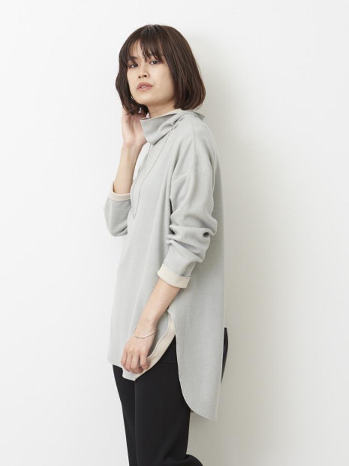 【WEB＆一部店舗限定】リバーシブルタートルプルオーバー