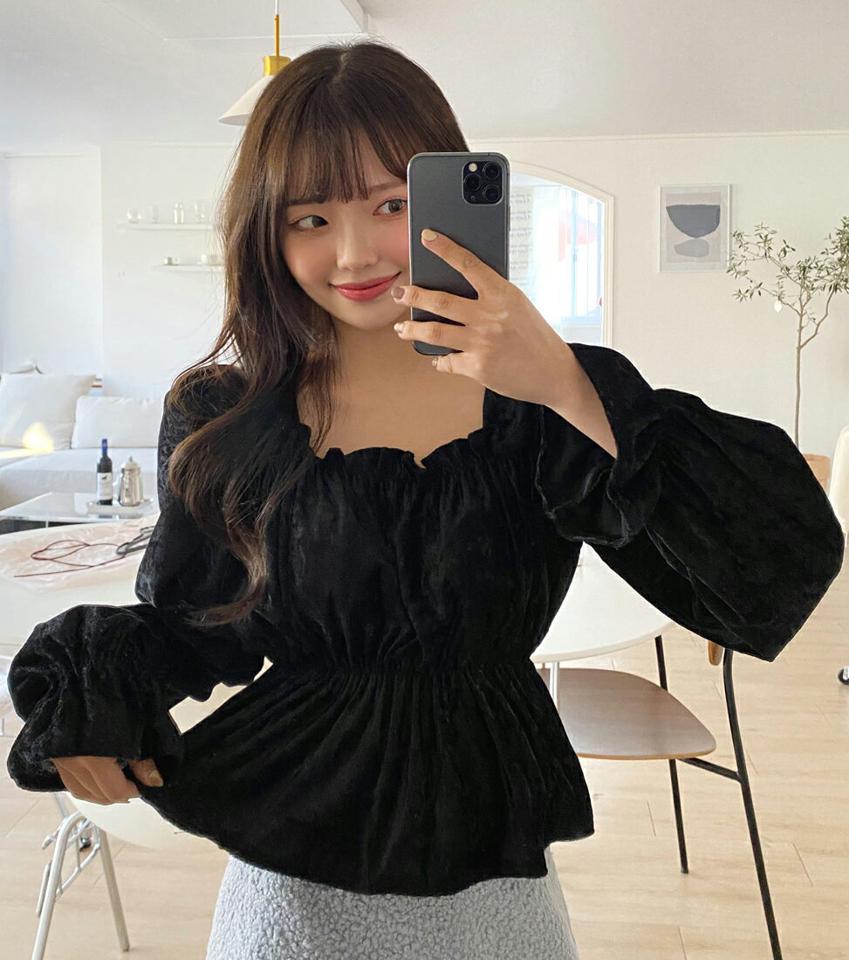 ベルベットシャーリングブラウス・全3色・t01511 レディース 【bl】韓国ファッション トップス ブラウス 長袖 スクエアネック ベルベット シャーリング パフショルダー 無地 大人 シンプル フェミニン 上品 体型カバー 細身 ガーリー 秋 冬 NIJU