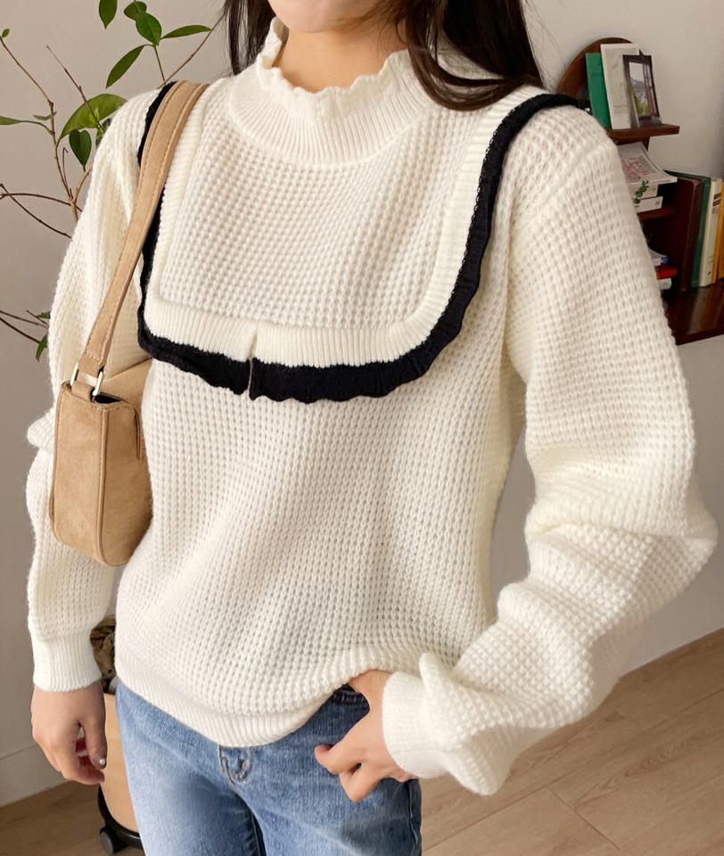 配色フリルハーフネックニット・全2色・b01513 レディース 【tops】韓国ファッション トップス ニット 長袖 ハーフネック 配色 フリル スリット フェミニン ワッフル編み 異素材 シンプル ルーズ デイリー ガーリー カジュアル 秋 冬 NIJU