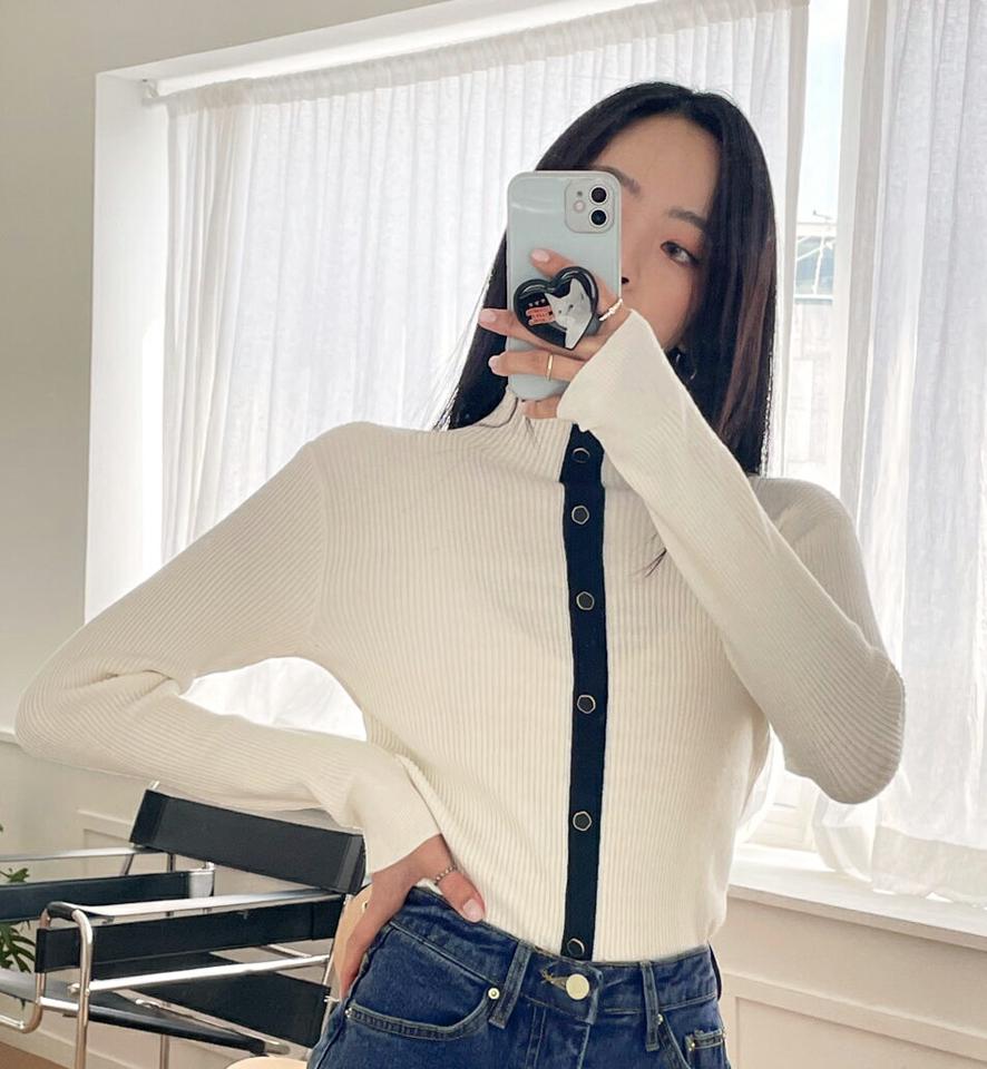 ハーフネック配色ボタンリブニット・全3色・t66282 レディース 【tops】韓国ファッション トップス ニット 大人 長袖 ハーフネック 配色 ボタン リブ シンプル ユニーク スリム 異素材 体型カバー フェミニン カジュアル デイリー ガーリー 秋 冬
