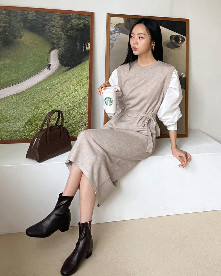 ストラップ付配色スリーブワンピース・全2色・t66288 レディース 【ops】韓国ファッション ワンピース ロング ロングワンピース 長袖 ラウンドネック ストラップ付 配色 ロング丈 Iライン 異素材 シンプル 体型カバー カジュアル フェミニン 秋 冬