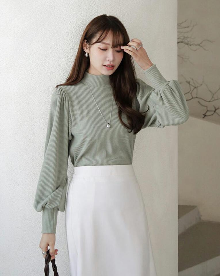 【タイム特価】≪人気商品再入荷≫ハーフネックパフTシャツ・全5色・e71078 レディース 【tops】トップス Tシャツ 長袖 パフ袖 パフスリーブ ハーフネック リブトップス 単色 無地 シンプル ベーシック 大人 カジュアル 秋 冬 韓国ファッション ハイホリHIHOLLI 【TS】セール