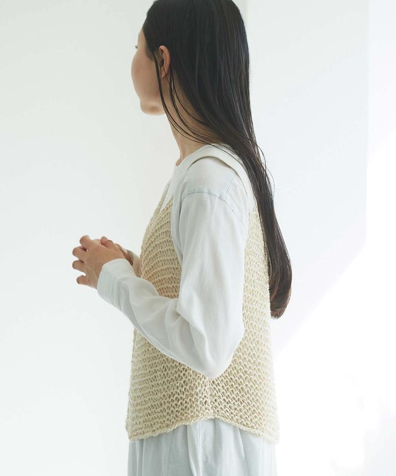 【予約販売】○フラット綿棒針編み ざっくり編みベスト（cardo fabrica）