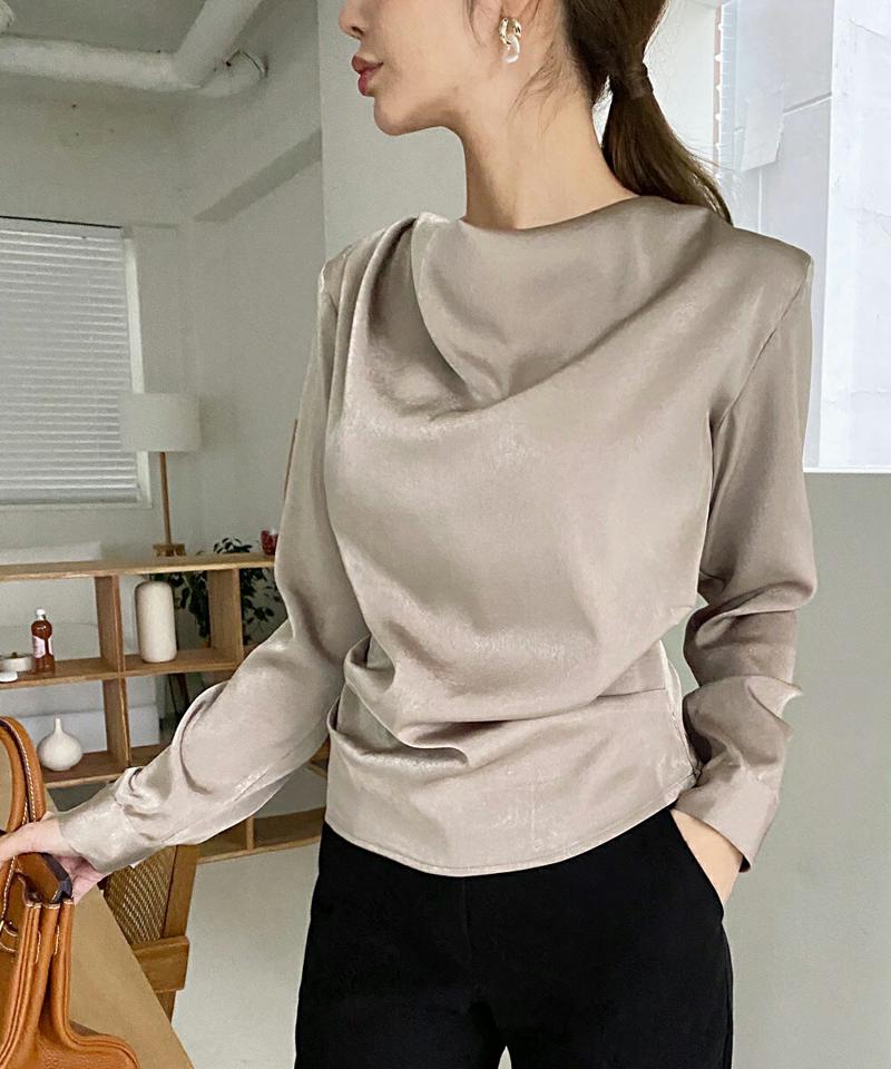 ドレープネックタックブラウス・全2色・b00687 レディース 【bl】トップス ブラウス 長袖 ドレープネック タック 光沢 無地 単色 シンプル カジュアル 大人 ピンク フェミニン ガーリー 秋 冬 韓国ファッション ハイホリHIHOLLI