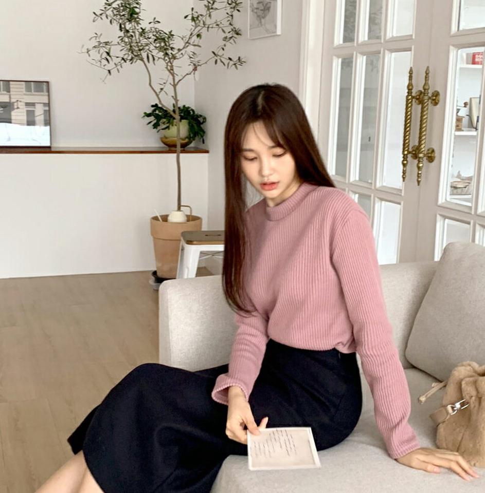 ラウンドリブTシャツ・全4色・t58599 レディース 【tops】韓国ファッション トップス Tシャツ 大人 長袖 ラウンドネック リブ 異素材 単色 無地 ベーシック シンプル 体型カバー フェミニン カジュアル 秋 冬