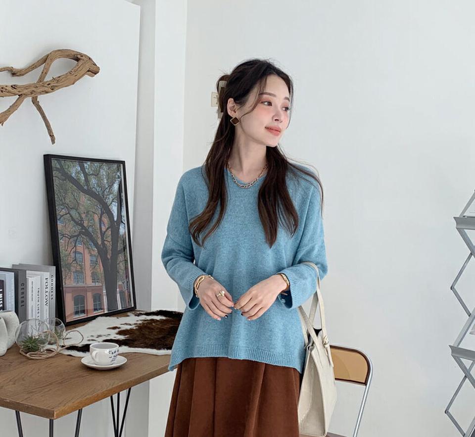 Vネックアンバランスルーズニット・全6色・b71097 レディース 【tops】トップス ニット 年上 長袖 ニットトップス アンバランス Vネック 単色 無地 シンプル ベーシック カラーニット 大人 スリット 秋 冬 韓国ファッション ハイホリHIHOLLI