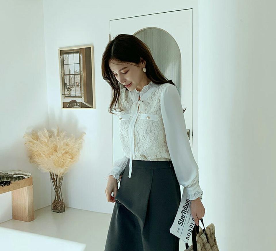 即日配送 フリルネックレースリボンブラウス・全4色・t71165 レディース 【bl】トップス ブラウス 長袖 りぼん レース フリルネック フェミニン 上品 大人 パールボタン 襟コン かわいい 秋 冬 韓国ファッション ハイホリHIHOLLI