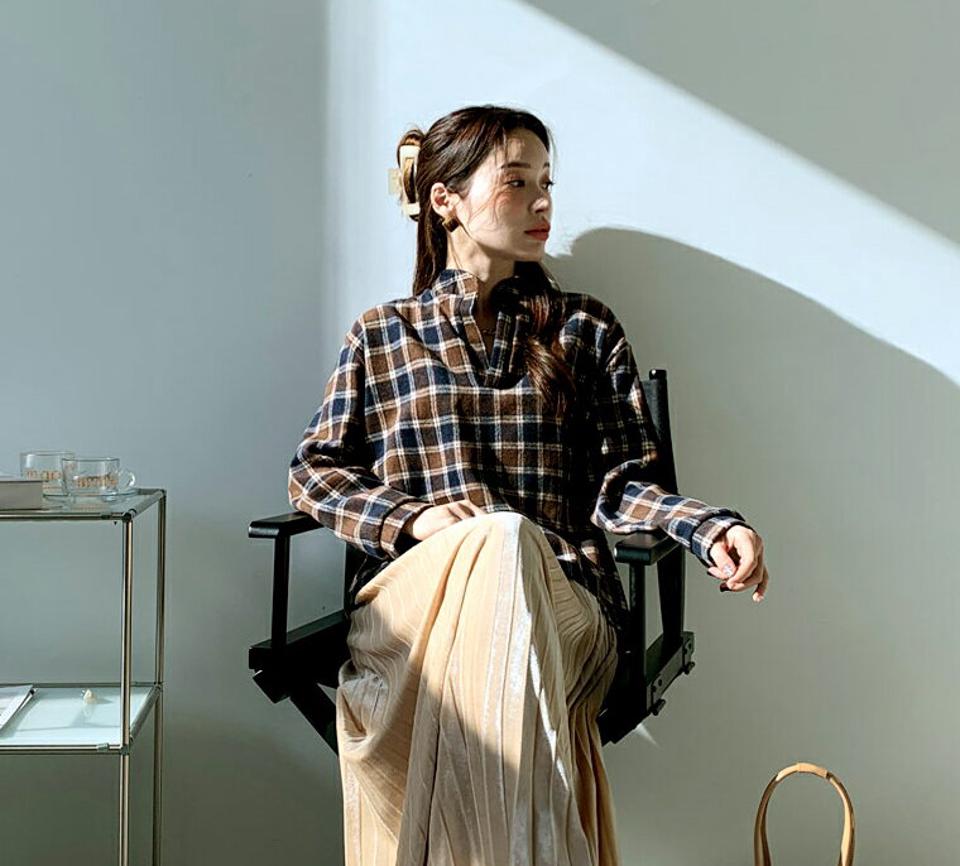 スリットバンドカラーチェックブラウス・全3色・t71096 レディース 【bl】トップス ブラウス 長袖 チェック柄 スリット バンドカラー カジュアル ラフ 大人 ウール チェックブラウス 秋 冬 韓国ファッション ハイホリHIHOLLI