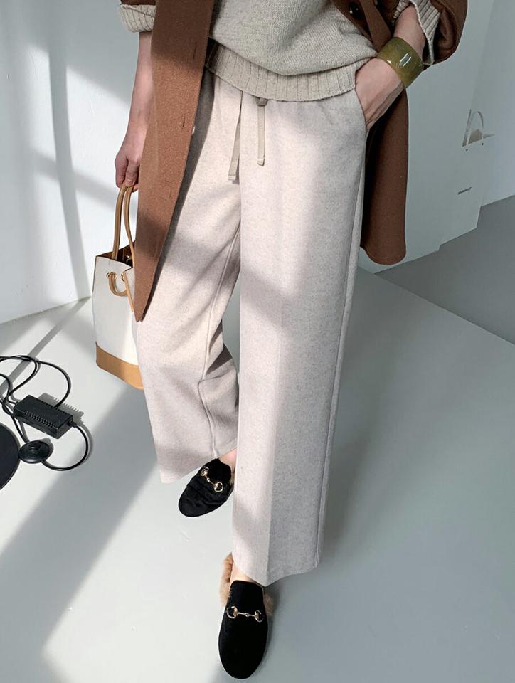 【10%OFF】起毛ストリングストレートパンツ・全2色・t00444 レディース 【pt】パンツ ズボン ロングパンツ ストレートパンツ 単色 無地 シンプル ベーシック 大人 起毛 カジュアル ラフ ウエストゴム 秋 冬 韓国ファッション ハイホリHIHOLLI【パンツセール】