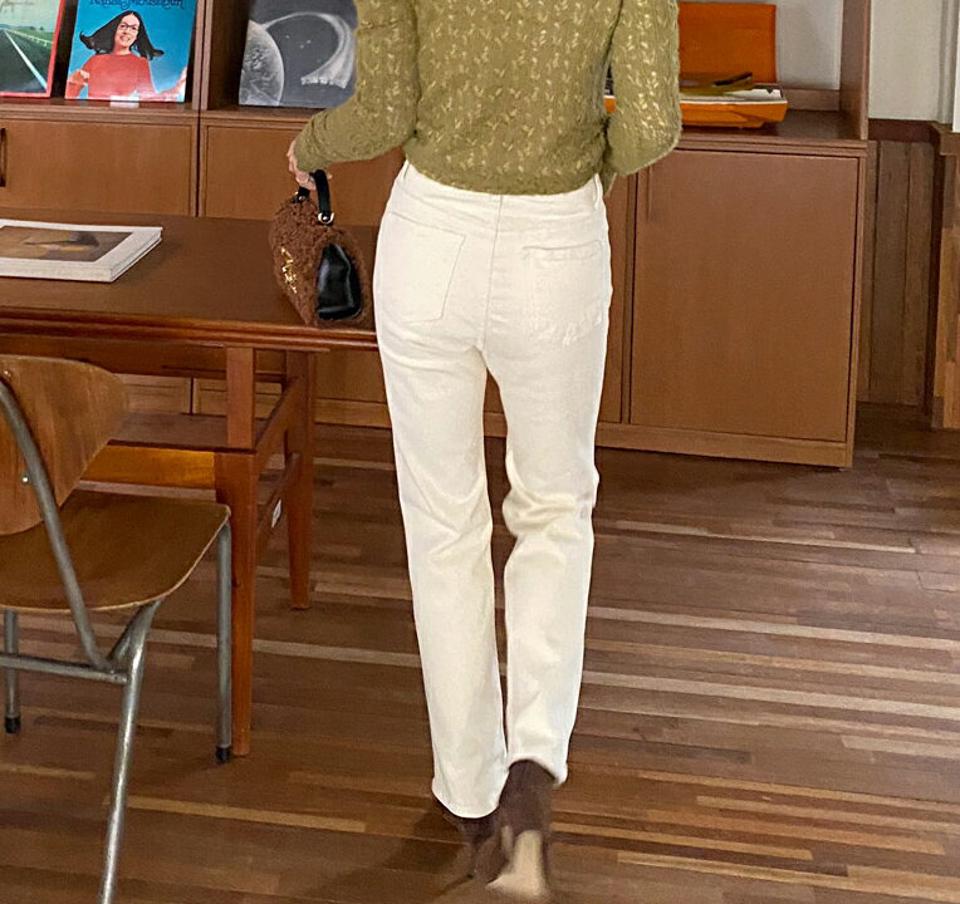 【10%OFF】両起毛シークレットゴムストレートパンツ・全2色・t63271 レディース 【pt】韓国ファッション ボトムス ロング ロングパンツ 両起毛 ピーチ起毛 ウエストゴム ストレートパンツ 無地 ベーシック シンプル ワンタック 体型カバー カジュアル 秋 冬【パンツセール】