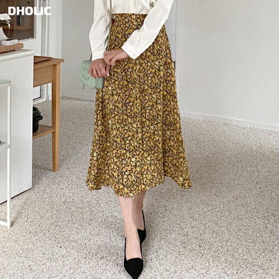 フローラルフレアスカート・全2色・b65763 レディース 【sk】韓国ファッション ボトムス スカート ロング ロングスカート 花柄 フローラル フレア Aライン ロング丈 シンプル 大人 カジュアル フェミニン 体型カバー 秋 冬