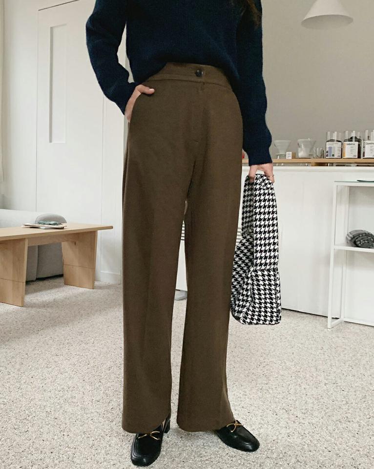 裏起毛ワイドスラックスパンツ・全3色・b65769 レディース 【pt】韓国ファッション ボトムス ロング ロングパンツ スラックスパンツ スラックス 裏起毛 ダーツ ワイド ストレート 無地 シンプル カジュアル フェミニン 秋 冬