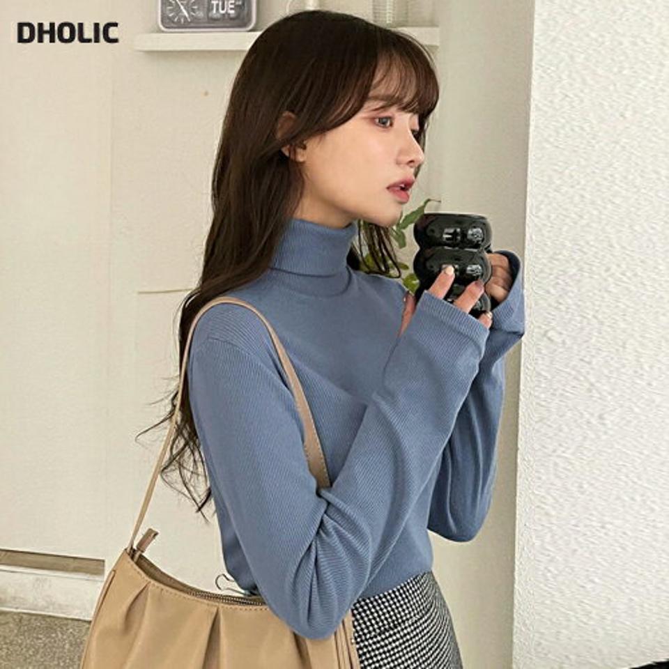 タートルネックフィンガーホールTシャツ・全5色・t01588 レディース 【tops】韓国ファッション トップス Tシャツ 長袖 タートルネック フィンガーホール スリム 異素材 無地 シンプル フェミニン 体型カバー ガーリー カジュアル 秋 冬 NIJU
