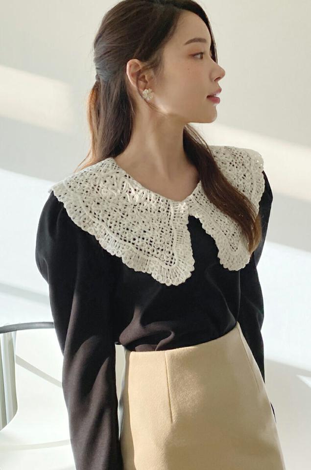 ビッグレースカラーパフブラウス・全2色・t71214 レディース 【bl】トップス ブラウス 長袖 パフスリーブ パフ袖 ビッグレース 襟 フェミニン 大人 襟コン ユニーク レース襟 かわいい モダン パフショルダー 秋 冬 韓国ファッション ハイホリHIHOLLI