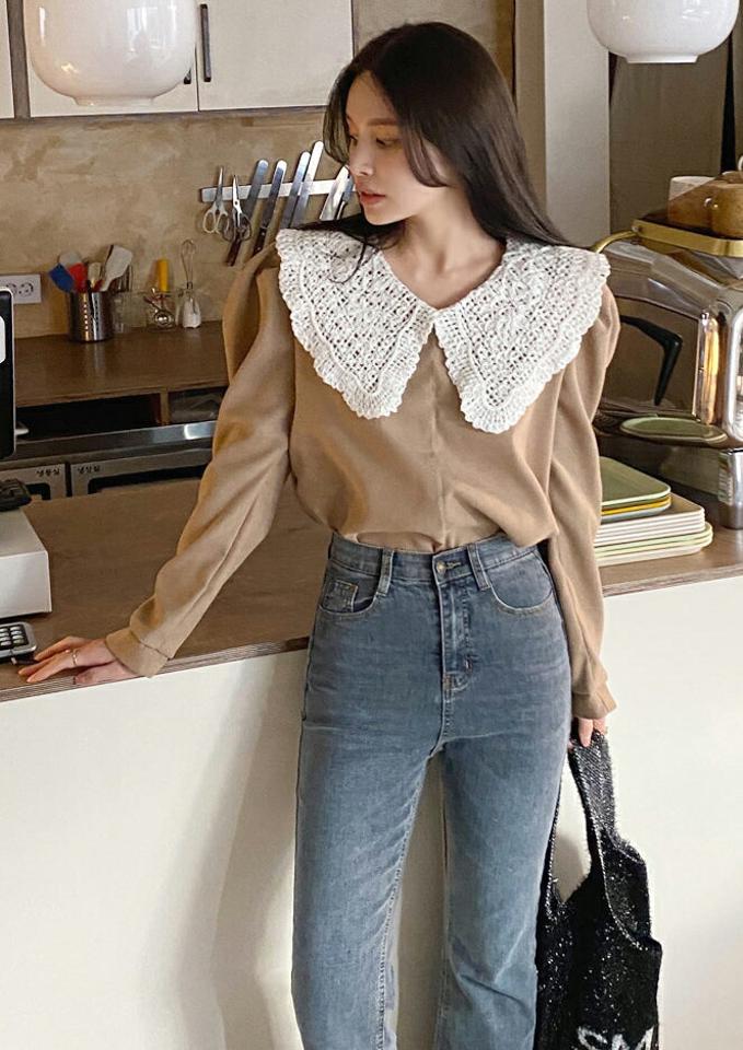 ビッグレースカラーパフブラウス・全2色・t71214 レディース 【bl】トップス ブラウス 長袖 パフスリーブ パフ袖 ビッグレース 襟 フェミニン 大人 襟コン ユニーク レース襟 かわいい モダン パフショルダー 秋 冬 韓国ファッション ハイホリHIHOLLI