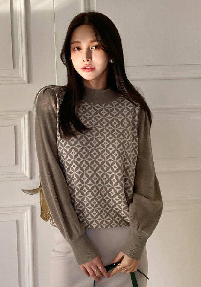 ハーフネックレトロパターンニット・全3色・b71219 レディース 【tops】トップス ニット 長袖 ニットトップス 総柄 柄ニット ウール ハーフネック 大人 シック パフスリーブ パフ袖 コントスト 秋 冬 韓国ファッション ハイホリHIHOLLI