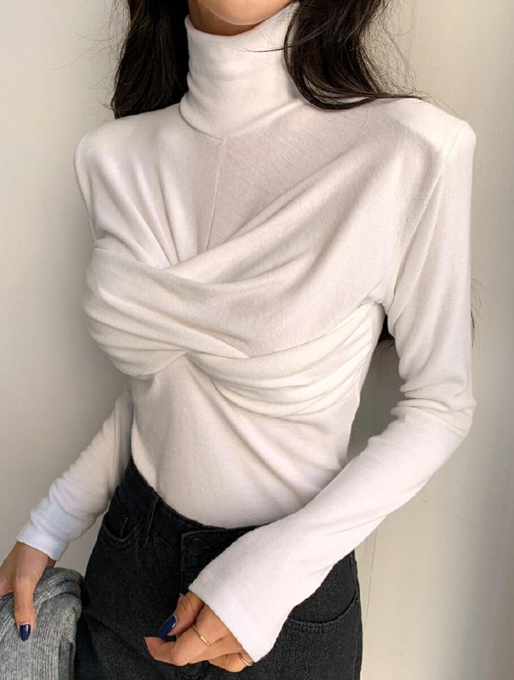 ツイストハイネックTシャツ・全4色・t66312 レディース 【tops】韓国ファッション トップス Tシャツ 大人 長袖 ハイネック ツイスト 肩パッド 異素材 無地 シンプル 体型カバー フェミニン カジュアル 秋 冬