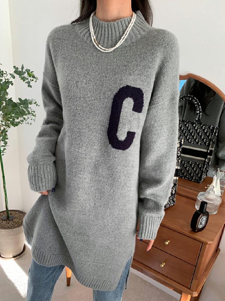 Cロゴニットワンピース・全3色・t66340 レディース 【ops】韓国ファッション ワンピース ロング ロングワンピース 長袖 ハーフネック ロゴ ニットワンピース スリット アンバランス ドロップショルダー ロング丈 シンプル 体型カバー カジュアル 秋 冬