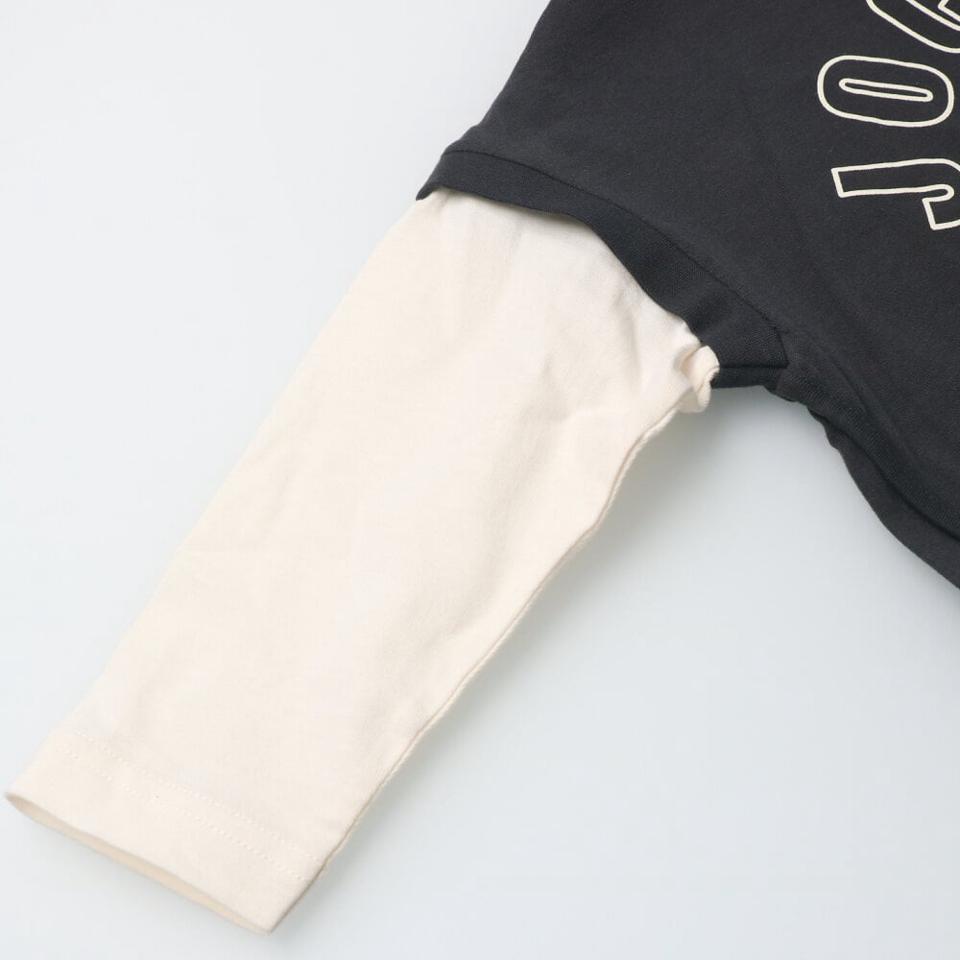 ロゴプリントゆったりＴシャツ