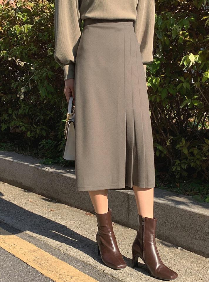 両起毛サイドプリーツロングスカート・全4色・t65946 レディース 【sk】韓国ファッション ボトムス スカート ロング ロングスカート 両起毛 サイドプリーツ ロング丈 Aライン 無地 シンプル 大人 カジュアル フェミニン 体型カバー 秋 冬