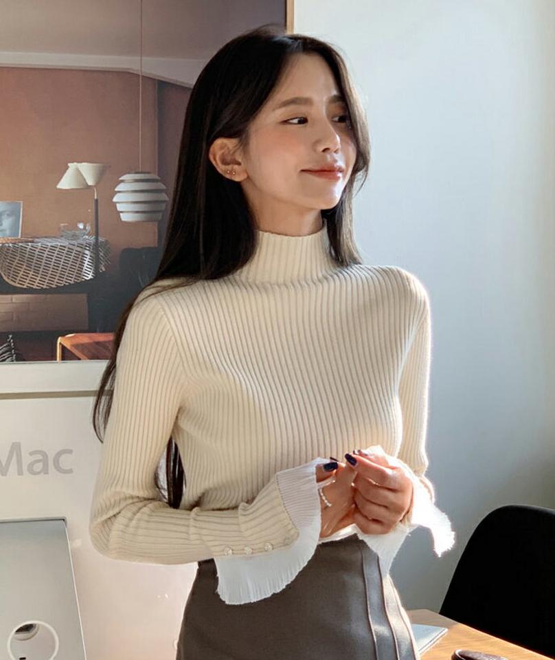 プリーツスリーブリブニット・全2色・b65926 レディース 【tops】韓国ファッション トップス ニット 大人 長袖 ハーフネック プリーツ スリーブリブ シンプル ボタン スリム 萌え袖 異素材 フェミニン カジュアル 高見え 秋 冬 年上