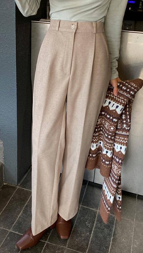 裏起毛タックワイドスラックス・全3色・t63317 レディース 【pt】韓国ファッション ボトムス ロング ロングパンツ スラックスパンツ スラックス 裏起毛 タック ワイド ストレート モダン 無地 シンプル 体型カバー カジュアル フェミニン 秋 冬