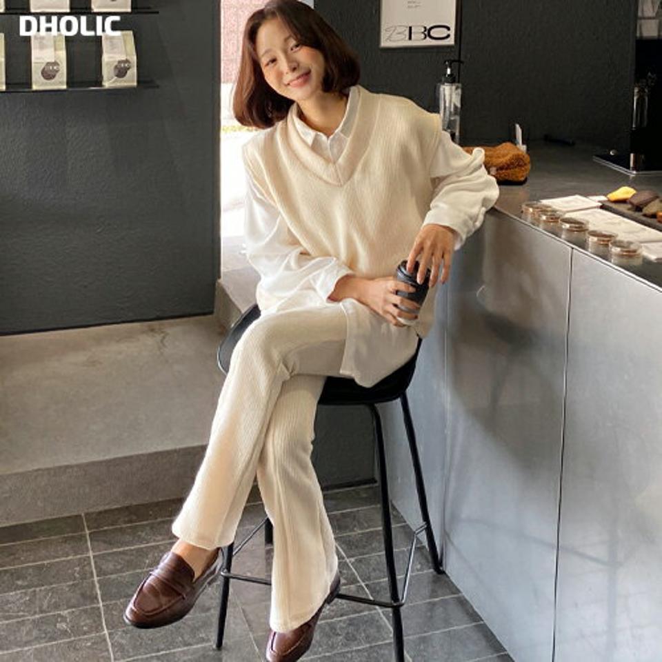 リブニットベスト&フレアパンツSET・全3色・t63299 レディース 【pt】韓国ファッション ボトムス ロング ロングパンツ ベスト セットアップ Vネック フレア スリット ウエストゴム 無地 シンプル 体型カバー カジュアル フェミニン 秋 冬