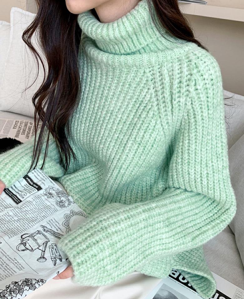 アルパカ混スリットタートルネックニット・全5色・t62997 レディース 【tops】韓国ファッション トップス ニット 大人 長袖 タートルネック アルパカ混 スリット 厚手 ラグラン 無地 シンプル ルーズ 体型カバー フェミニン カジュアル 秋 冬