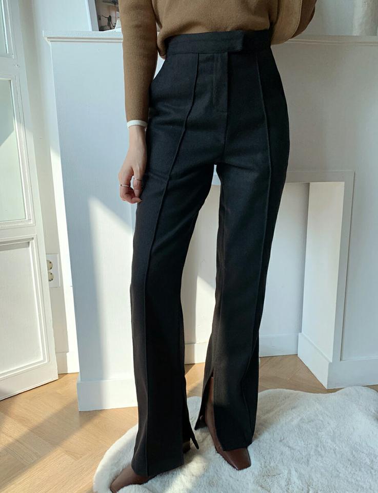 スリットセミフレアパンツ・全2色・t62978 レディース 【pt】韓国ファッション ボトムス ロング ロングパンツ スリットセミフレア センタープレス ウール混 スリット 無地 シンプル 体型カバー カジュアル フェミニン 秋 冬