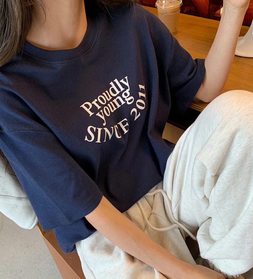 ピーチ起毛レタリング半袖Tシャツ・全3色・b65830 レディース 【tops】韓国ファッション トップス Tシャツ 大人 半袖 ラウンドネック ピーチ起毛 レタリング ロゴ シンプル 保温性 体型カバー フェミニン カジュアル デイリー 秋 冬