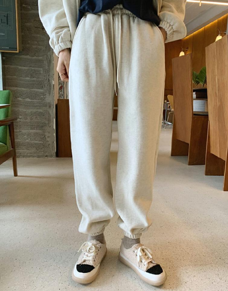 裏起毛ジョガーパンツ・全4色・t65835 レディース 【pt】韓国ファッション ボトムス ロング ロングパンツ 裏起毛 ジョガーパンツ ストリング 保温性 ワンマイルウェア 体型もカバー 無地 シンプル カジュアル 秋 冬