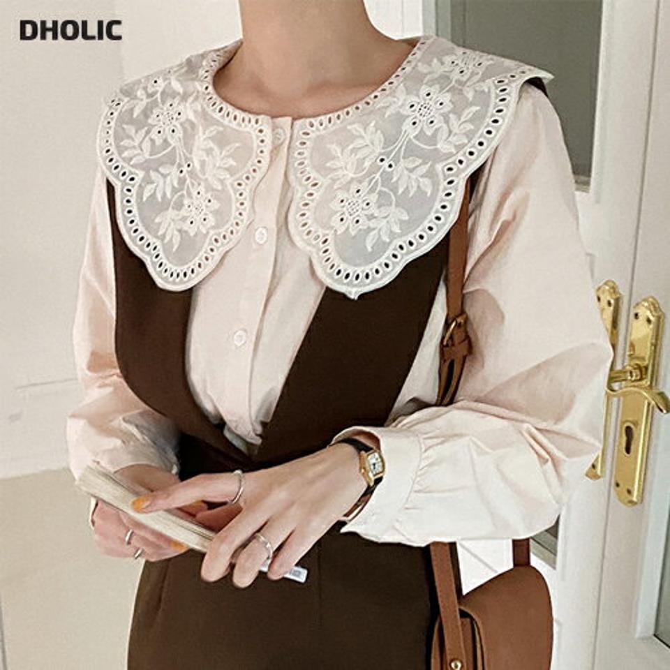 レースセーラーカラーブラウス・全2色・b65872 レディース 【bl】韓国ファッション トップス ブラウス 長袖 ラウンドネック レース セーラーカラー 襟コン ボタン ギャザー カフス シンプル 大人 体型カバー カジュアル フェミニン 秋 冬