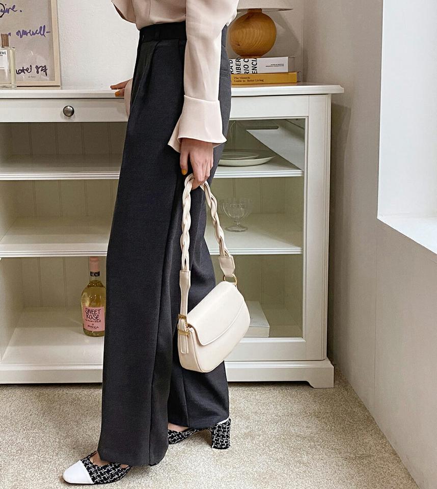 起毛ウール混スラックス・全2色・t65925 レディース 【pt】韓国ファッション ボトムス ロング ロングパンツ スラックスパンツ スラックス 起毛 ウール混 ストレート 無地 シンプル 体型カバー カジュアル フェミニン 秋 冬