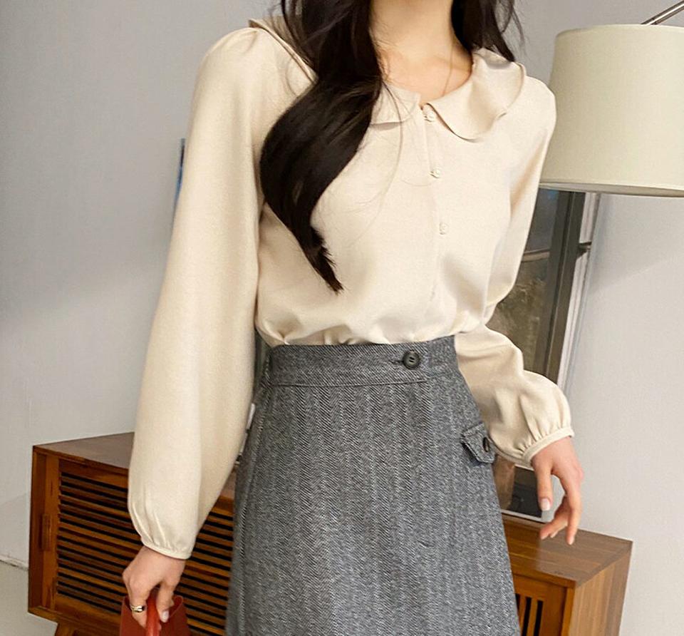 ウェーブカラーブラウス・全3色・t66362 レディース 【bl】韓国ファッション トップス ブラウス 長袖 カラーネック ウェーブカラー ギャザー パフスリーブ ボタン 無地 シンプル 大人 体型カバー カジュアル フェミニン 秋 冬