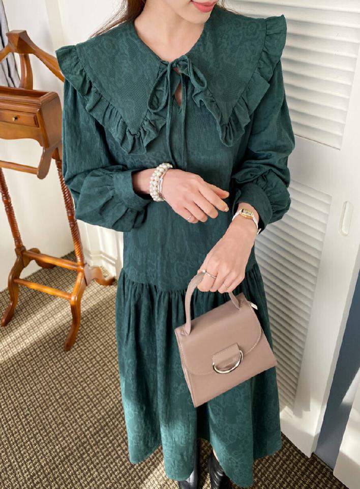 ストラップ付フリルカラージャガードワンピース・全2色・b71273 レディース 【ops】ワンピース ロング丈 ロングワンピース フリル ジャガード ストラップ 長袖 大人 ガーリー かわいい 可愛い ギャザー りぼん 秋 冬 韓国ファッション ハイホリHIHOLLI
