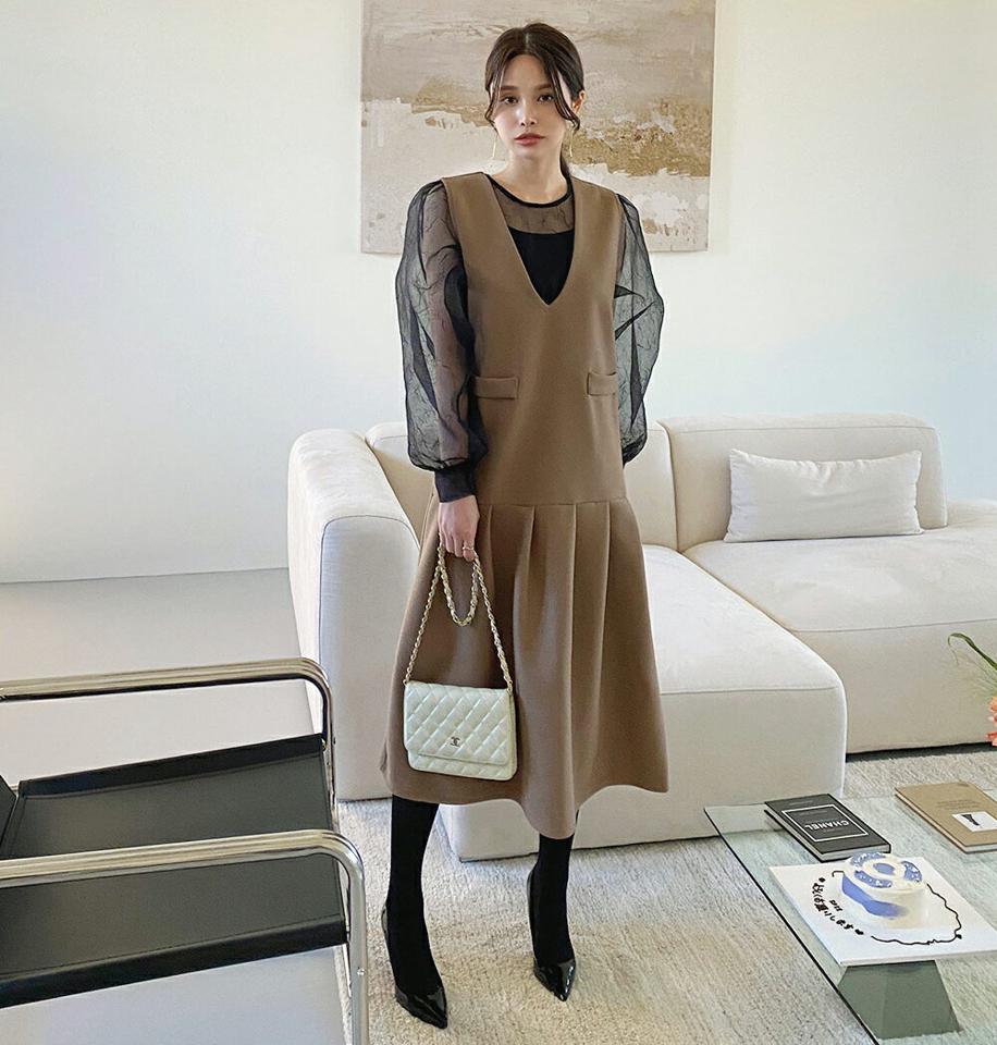 【10%OFF】Vネックタックノースリワンピース・全2色・t71274 レディース 【ops】ワンピース ロング丈 ロングワンピース スリーブレス ノースリーブ Vネック タック 単色 無地 シンプル フェミニン 大人 かわいい 秋 冬 韓国ファッション ハイホリHIHOLLI【opsセール】
