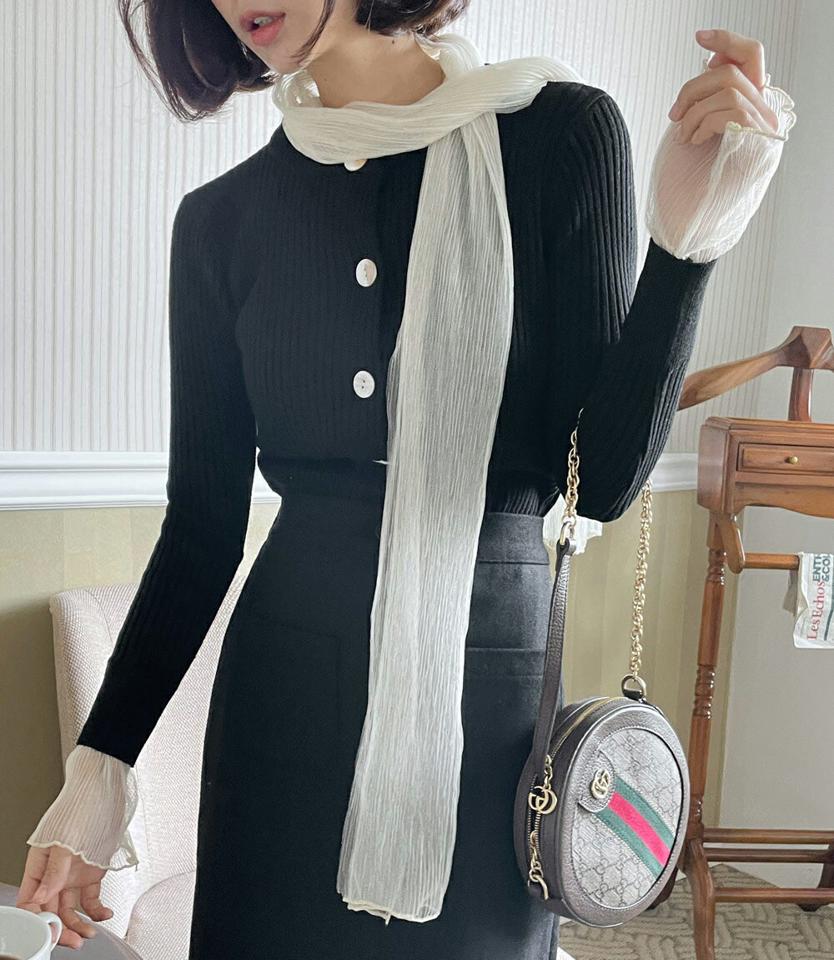 シアーリボンリブニット・全2色・t63335 レディース 【tops】韓国ファッション トップス ニット 大人 長袖 ラウンドネック シアー素材 リボン リブ スリム ボタン シンプル 体型カバー フェミニン カジュアル 秋 冬