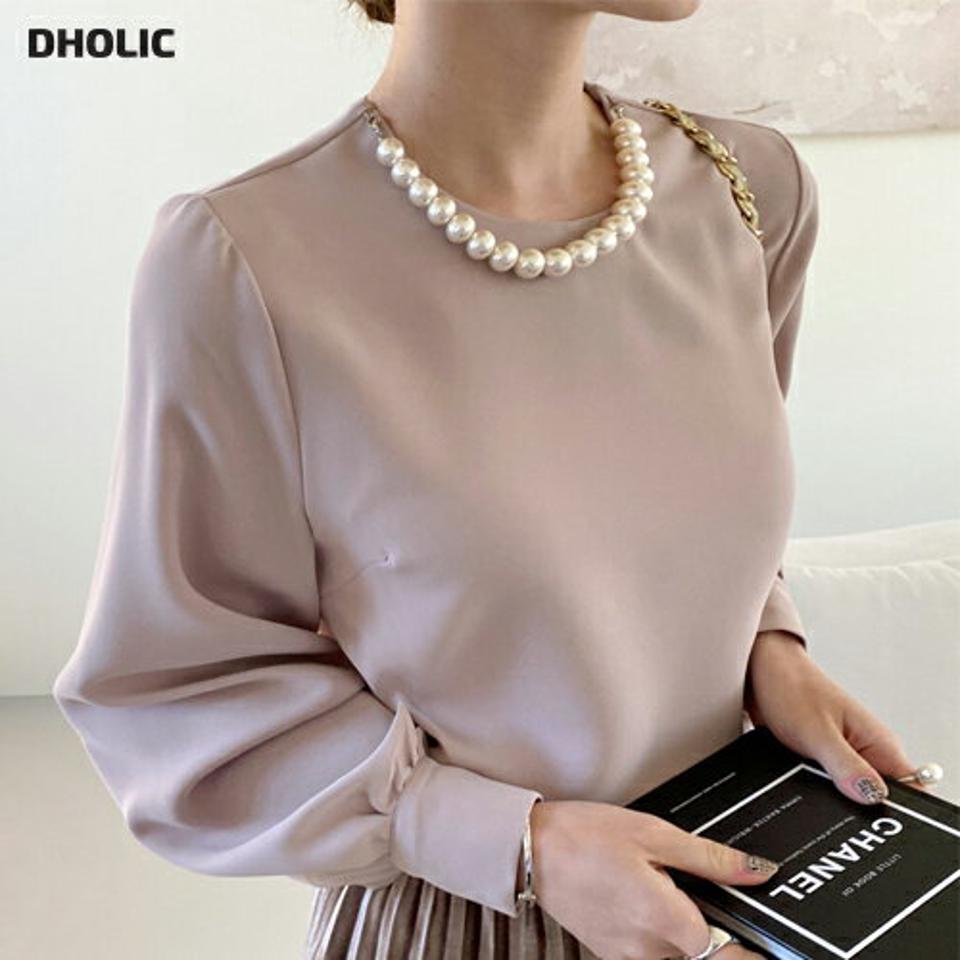 パールアクセ付ラウンドネックブラウス・全3色・b71281 レディース 【bl】トップス ブラウス 長袖 ラウンドネック パールネックレス フェミニン 上品 ユニーク シンプル 襟 秋 冬 韓国ファッション ハイホリHIHOLLI