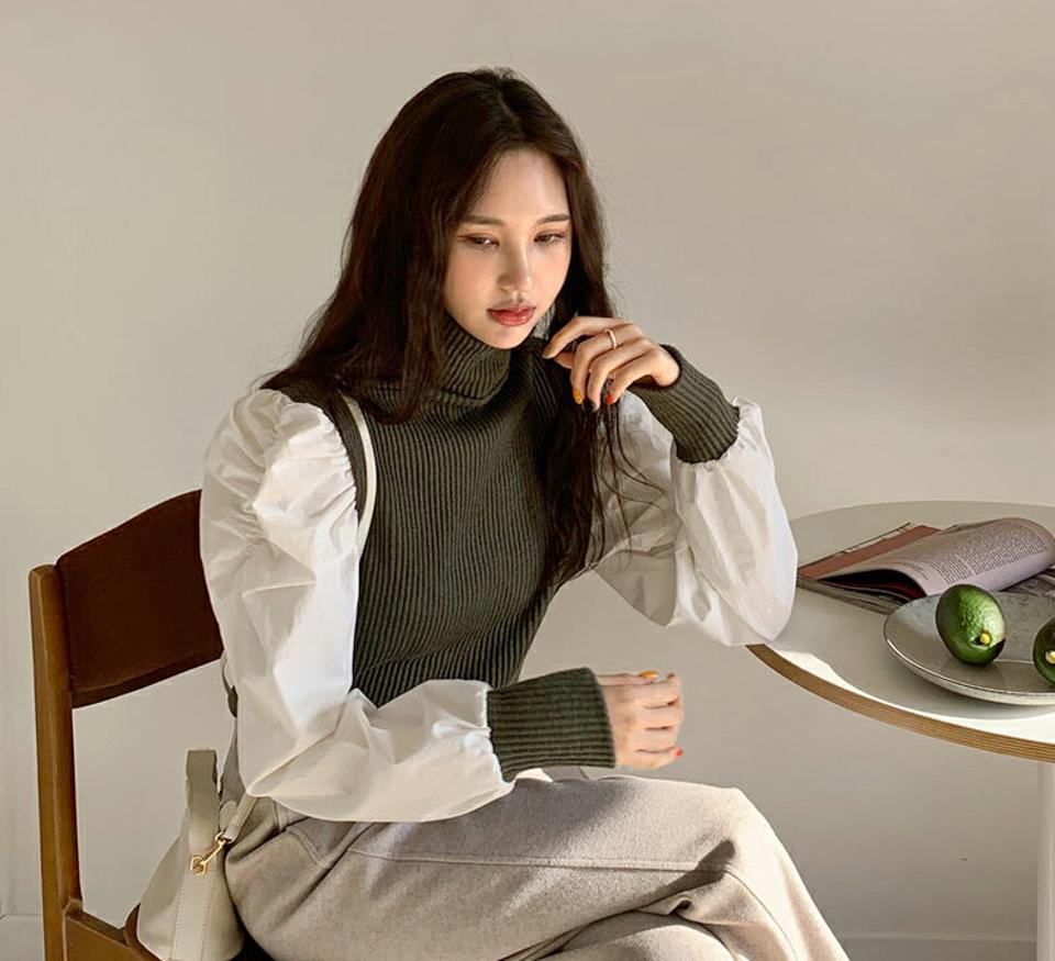 ≪人気商品再入荷≫パフコントラストニット・全2色・b63056 レディース 【tops】韓国ファッション 異素材 トップス 大人 長袖 タートルネック パフスリーブ ブラウスニット ギャザー ボリューム袖 バイカラー クリスマス シンプル フェミニン 秋 冬