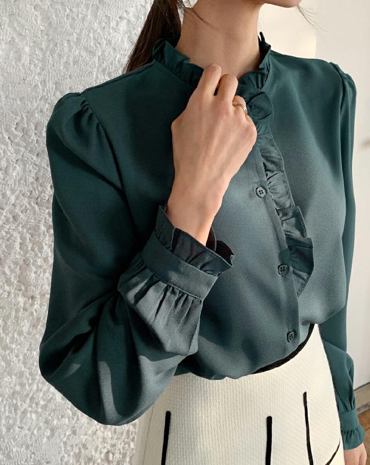 フリルボタンシフォンブラウス・全4色・65912 レディース 【bl】韓国ファッション トップス ブラウス 長袖 カフス フリル ボタン シフォン シンプル 大人 体型カバー 高級感 カジュアル フェミニン 秋 冬